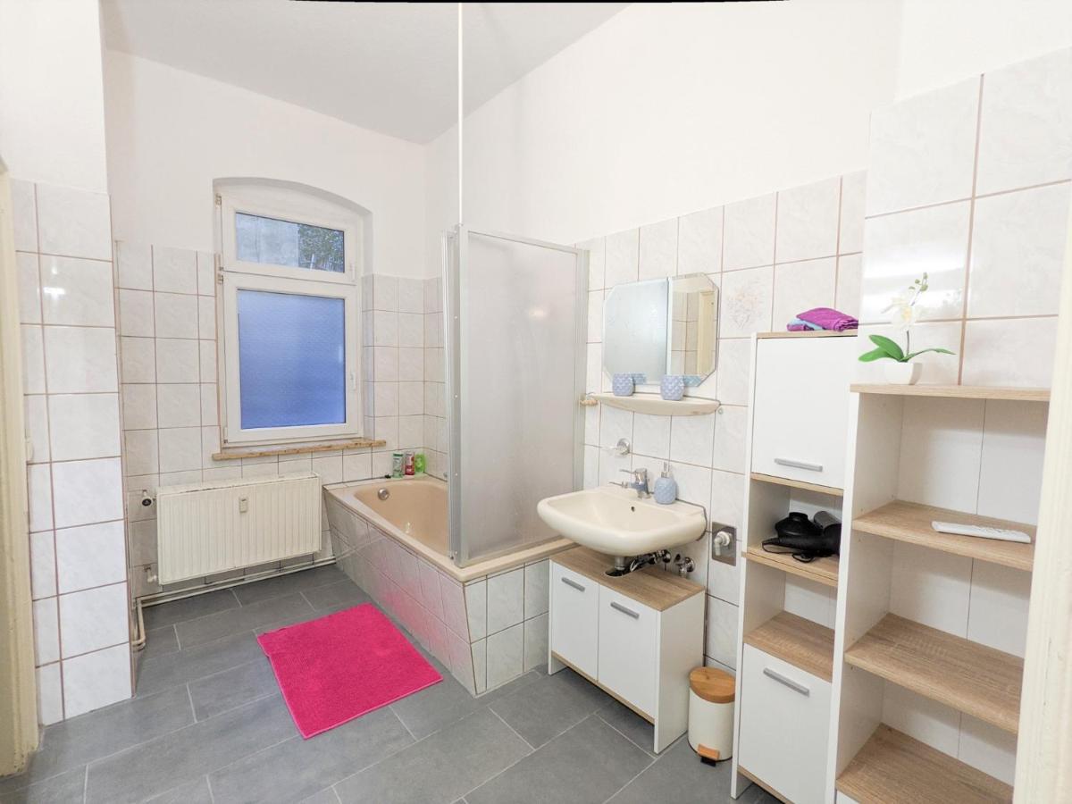 Urlaubsmagie - 5 Fussminuten Zur Elbe, Garten, Pool - R2 Rathmannsdorf Luaran gambar